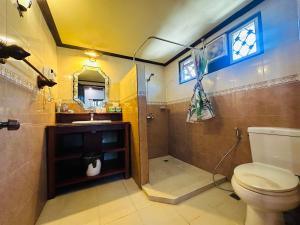 Koupelna v ubytování Villa Phounsab Tourist Street + 66 fotografií