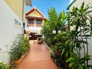 Zahrada ubytování Villa Phounsab Tourist Street