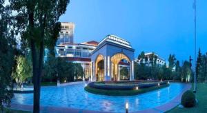 Πισίνα στο ή κοντά στο Suzhou Jinji Lake Grand Hotel