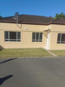 El edificio en el que está el departamento