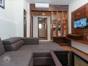 Χώρος καθιστικού στο Hotel Black Pearl and Spa, Pahalgam