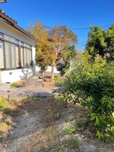 Κήπος έξω από το ono美汤宿