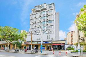 El edificio en el que está el hotel