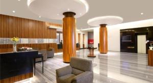 Ο χώρος του λόμπι ή της ρεσεψιόν στο Hotel Santika Makassar