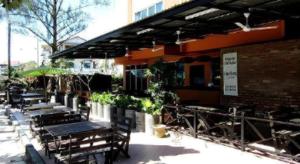 Εστιατόριο ή άλλο μέρος για φαγητό στο The Orchid Hotel