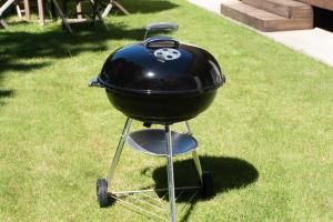 Gril dostupný pro hosty v prázdninového domu