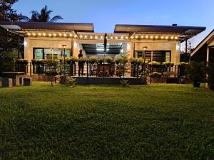 Κήπος έξω από το Baan suan khun Pen Chiangmai