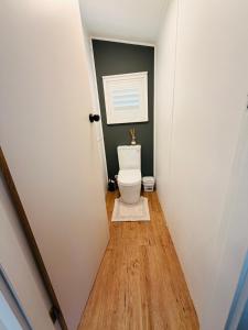 Un baño de Marley's at Boma - 2 bedroom home 30 fotos más