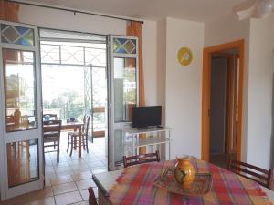 Et tv og/eller underholdning på Frente Mar - Castro + 28 billeder