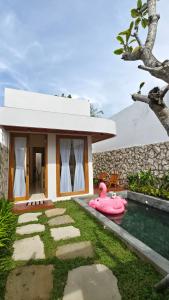 Πισίνα στο ή κοντά στο Among Villa