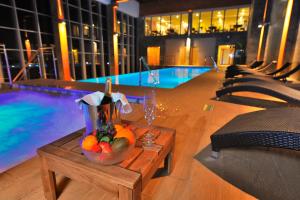 Bazén v ubytování Hotel Zochova Chata - Adult friendly nebo v jeho okolí + 37 fotografií