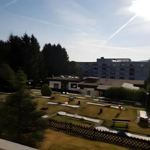 Κήπος έξω από το Räuberhöhle