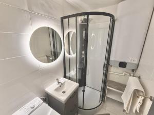 Φωτογραφία από το άλμπουμ του 2 Bedrooms, TV & Wifi σε Villers-sur-Mer