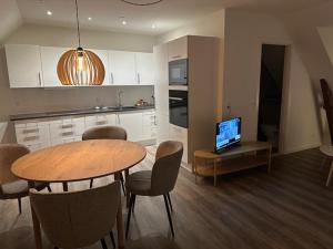 Η κουζίνα ή μικρή κουζίνα στο 11F 2 th