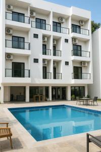 Bazén v ubytování Four Season Resort, Goa - Best Selling Property of Goa 2024-25 nebo v jeho okolí