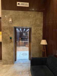 Ο χώρος του λόμπι ή της ρεσεψιόν στο Assembly By The Democracy +17 φωτογραφίες