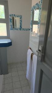 Ένα μπάνιο στο Carol's Home +8 φωτογραφίες