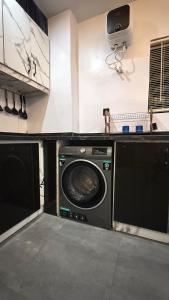 Φωτογραφία από το άλμπουμ του Quantum Havens Apartment - DUBAI στο Ακούρ +58 φωτογραφίες