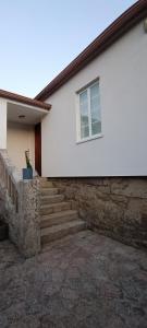 Το κτήριο όπου στεγάζεται  η παραθεριστική κατοικία