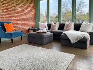 Χώρος καθιστικού στο Smallbrook Cottage