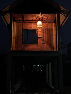 Здание варианта проживания в семье +1 фотография