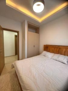 Φωτογραφία από το άλμπουμ του Stylish 2BD Apartment Central Location & Wi-Fi στο Αντίς Αμπέμπα