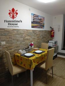 Φωτογραφία από το άλμπουμ του Fiorentino's House στην Κατάνια +26 φωτογραφίες