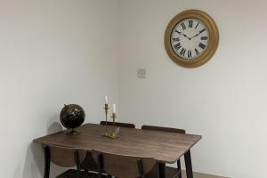 Φωτογραφία από το άλμπουμ του Modern 1 Bedroom Bungalow in Prime Heathrow Location σε New Bedfont