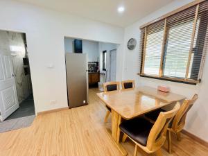 Η κουζίνα ή μικρή κουζίνα στο Private House near KKU +18 φωτογραφίες