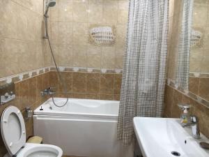  Ванная комната в Apartment na Pervomayskoy 19 