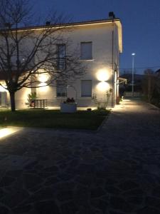 アレッツォにあるAngieFerruの白い家