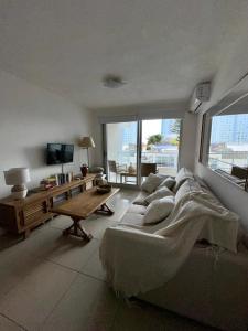 Μια τηλεόραση ή/και κέντρο ψυχαγωγίας στο Apartamento en Luna Azul 2 +25 φωτογραφίες