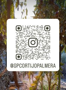 GP Cortijo Palmera - Cortijo de las Chozas的一块白色标牌，上面写着“goopropriophenmite”（粘菌素）。