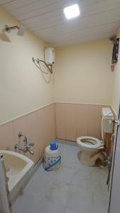 Ένα μπάνιο στο Madhurleela +18 φωτογραφίες