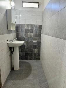 Ένα μπάνιο στο La Casa De Juan