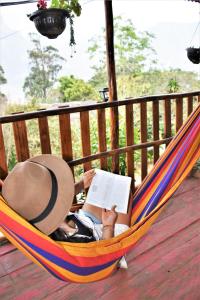 Balkón nebo terasa v ubytování Monte Gocta