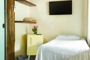 Μια τηλεόραση ή/και κέντρο ψυχαγωγίας στο Refúgio Rosa do Mar