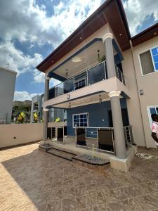 Tòa nhà nơi chỗ nghỉ nhà dân tọa lạc