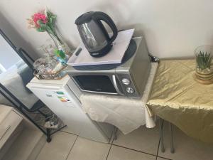 Η κουζίνα ή μικρή κουζίνα στο 33 Boeren