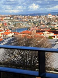 Γενική άποψη της πόλης Βίλα Νόβα ντε Γκάια ή θέα της πόλης από  αυτό το διαμέρισμα