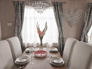 Khu vực ghế ngồi tại Cornish Dream