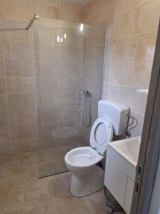 Afbeelding uit fotogalerij van Casa Mara in Ideciu de Jos