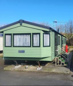 Το κτήριο όπου στεγάζεται  η παραθεριστική κατοικία