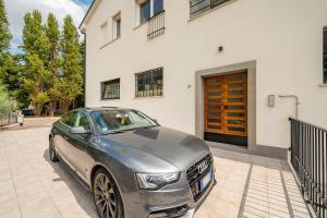 Φωτογραφία από το άλμπουμ του Tosa Apartment - Free WiFi, Air Conditioning & Private Parking στην Ίμολα