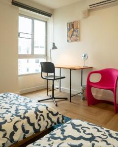 صورة لـ Colorful cozy apartment near DMK Airport, IMPACT Arena & BTS في Ban Nong Chaeng