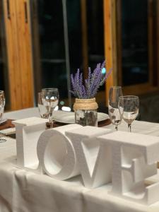 Φωτογραφία από το άλμπουμ του Albergue Hospedería Montaña Morciguillinas σε Cortijos Nuevos