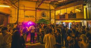 a crowd of people standing outside of a building at Hobi Hotel Boutique - Bela Vista - Prox a Av Paulista in São Paulo