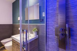 Koupelna v ubytování Politeama Luxury Suites