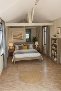 Ένα ή περισσότερα κρεβάτια σε δωμάτιο στο Noahs Ark Beachside Villa