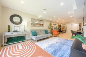 Φωτογραφία από το άλμπουμ του Entire Modern Cozy 2BR Apt mins SU, LeMoyne, DT σε Syracuse